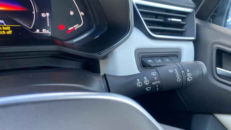 Renault Clio 1.6 E-TECH full hybrid 145 Techno 5dr Auto Hybrid Hatchback